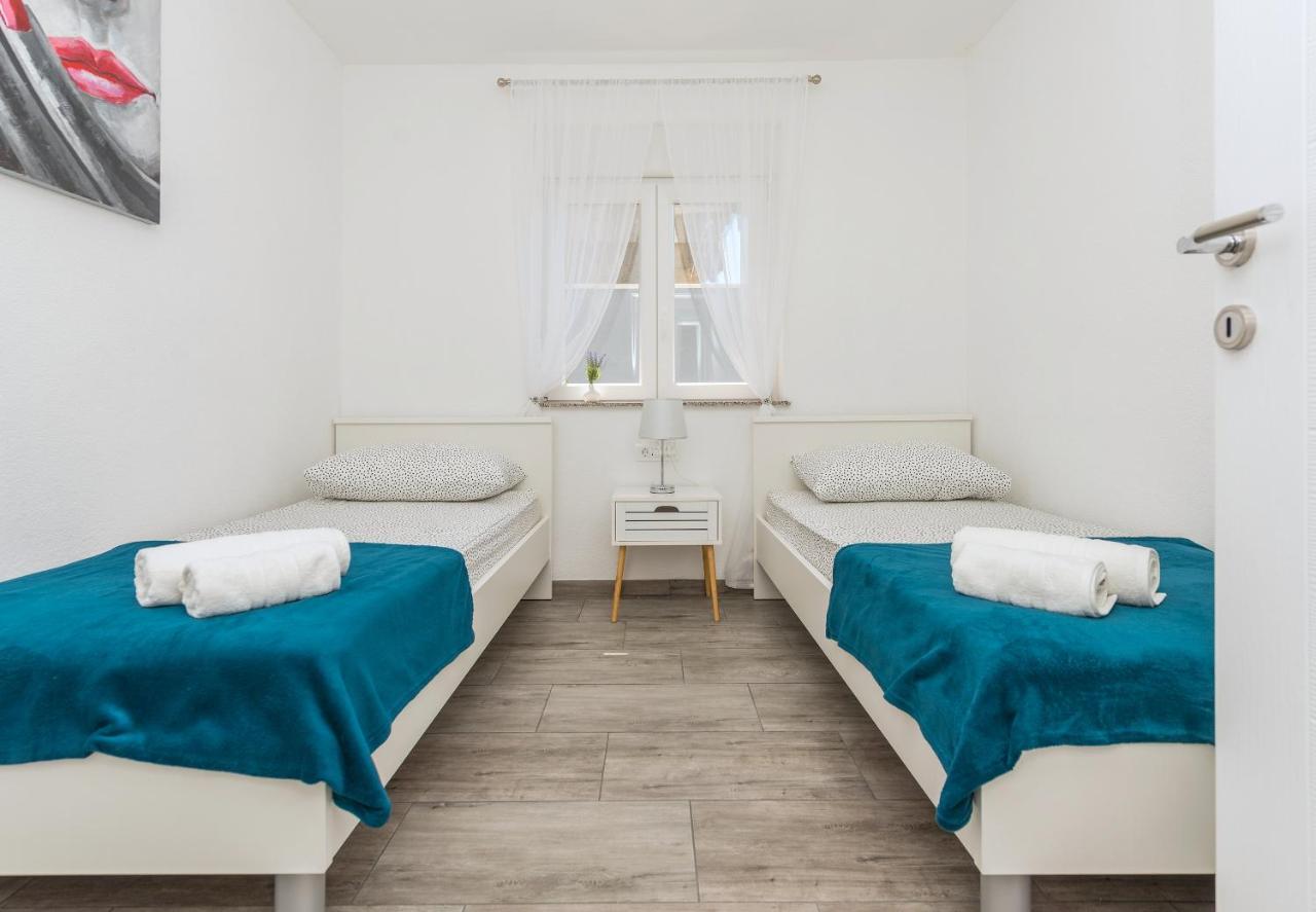 Makarska Dalija Apartment Exterior photo